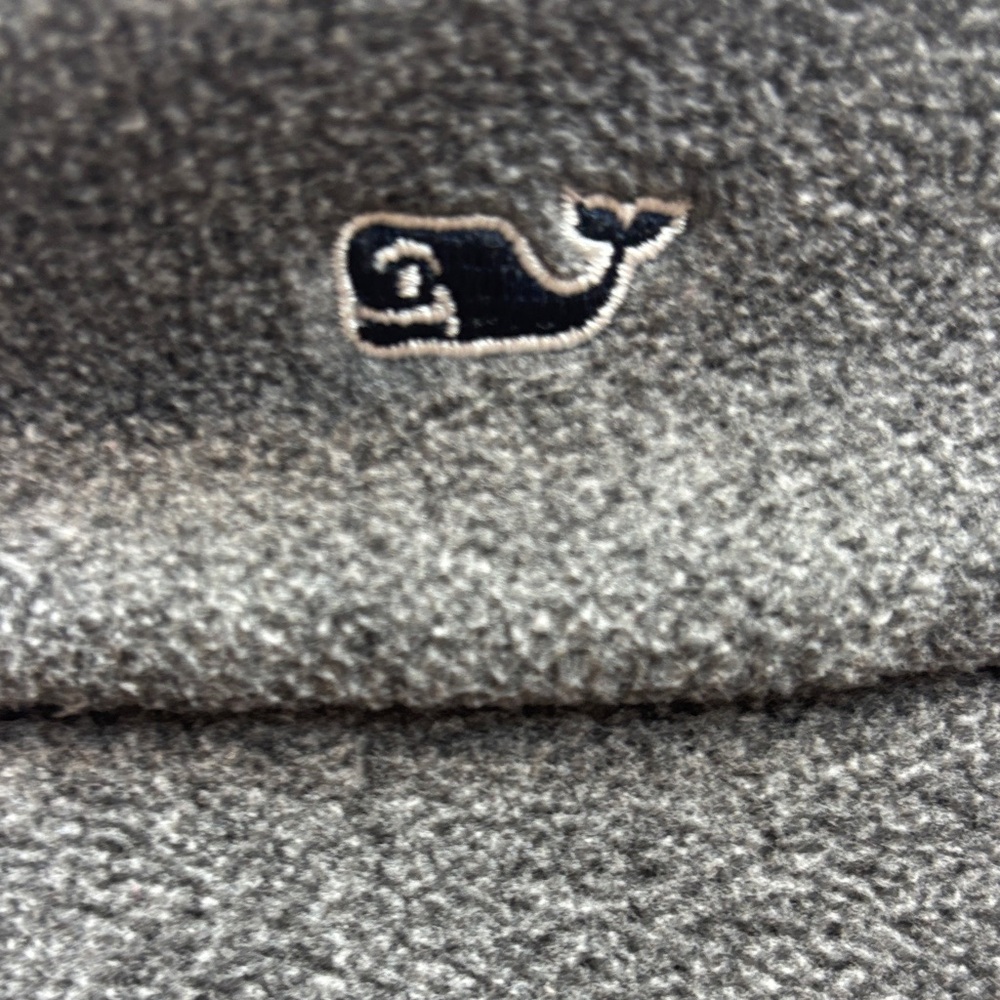 Vineyard Vines Gray Fleece Vest - Picture 7 of 7